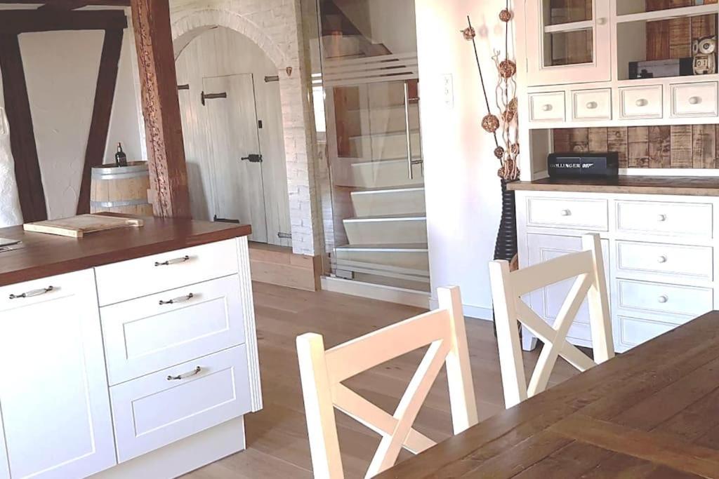 3 Bedroom Swiss House On 3 Floors Oberglatt Bagian luar foto